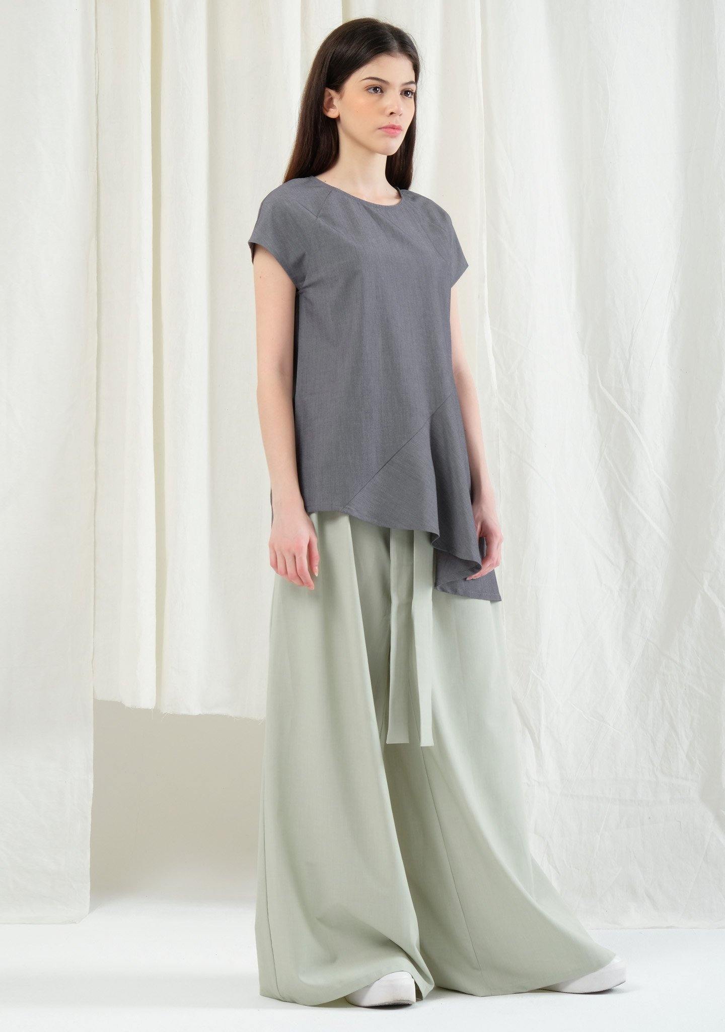 Horus Asymmetric Top - Shadow - SALIENT LABEL