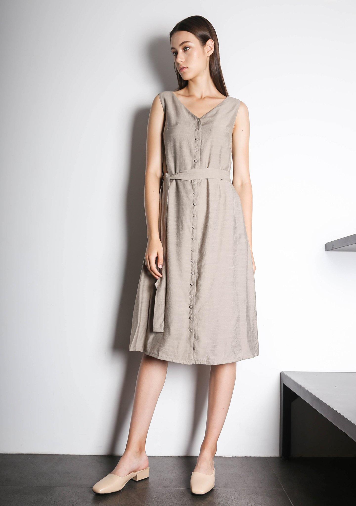 ANGELUS DRESS - SENECA ROCK - SALIENT LABEL
