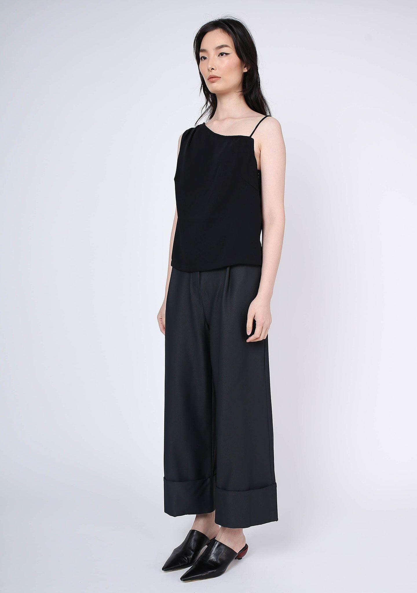 AOI ASYMMETRIC NECKLINE TOP - BLACK - SALIENT LABEL