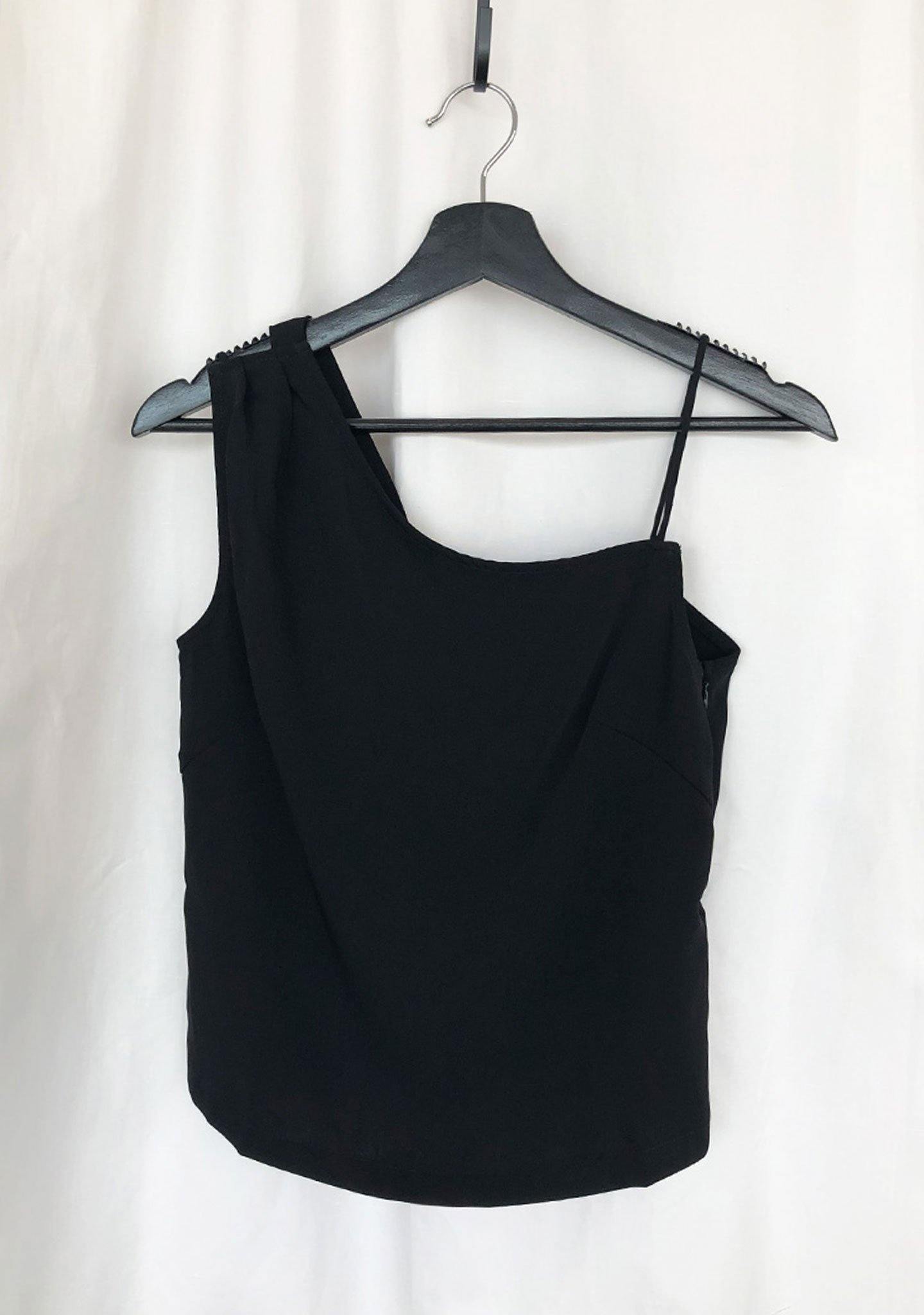 AOI ASYMMETRIC NECKLINE TOP - BLACK - SALIENT LABEL