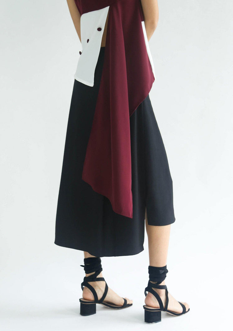 BLACK BAMBOO HI-LO SLIT SKIRT - SALIENT LABEL