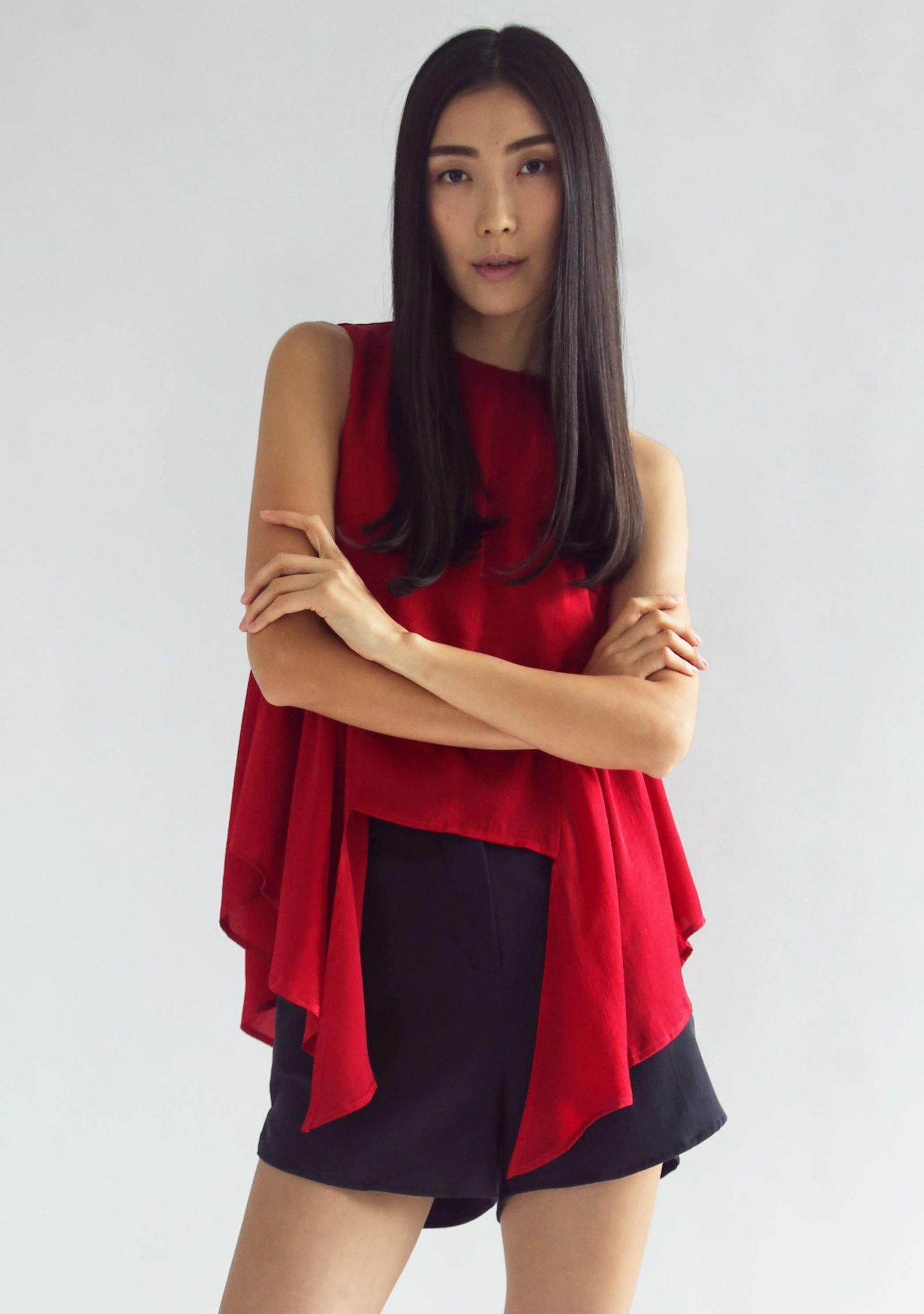 HUDSON SIDE FLARE TOP - SCARLET - SALIENT LABEL