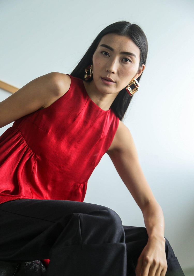 HUDSON SIDE FLARE TOP - SCARLET - SALIENT LABEL
