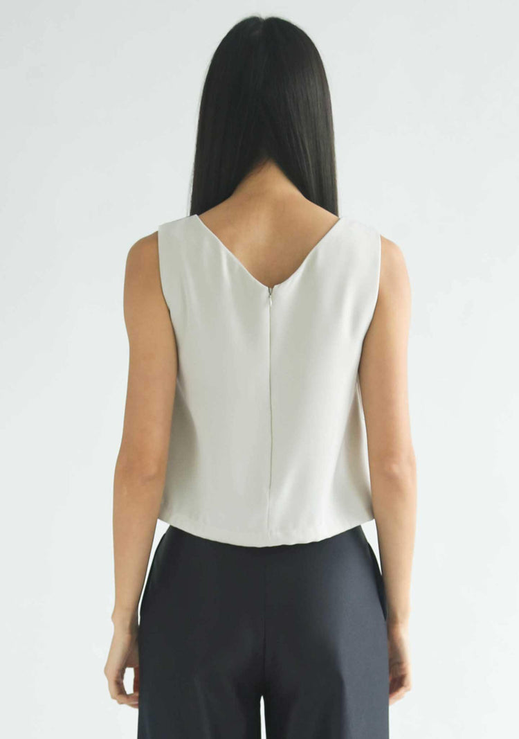 IRMA ANGLED TOP- PINEGREEN - SALIENT LABEL
