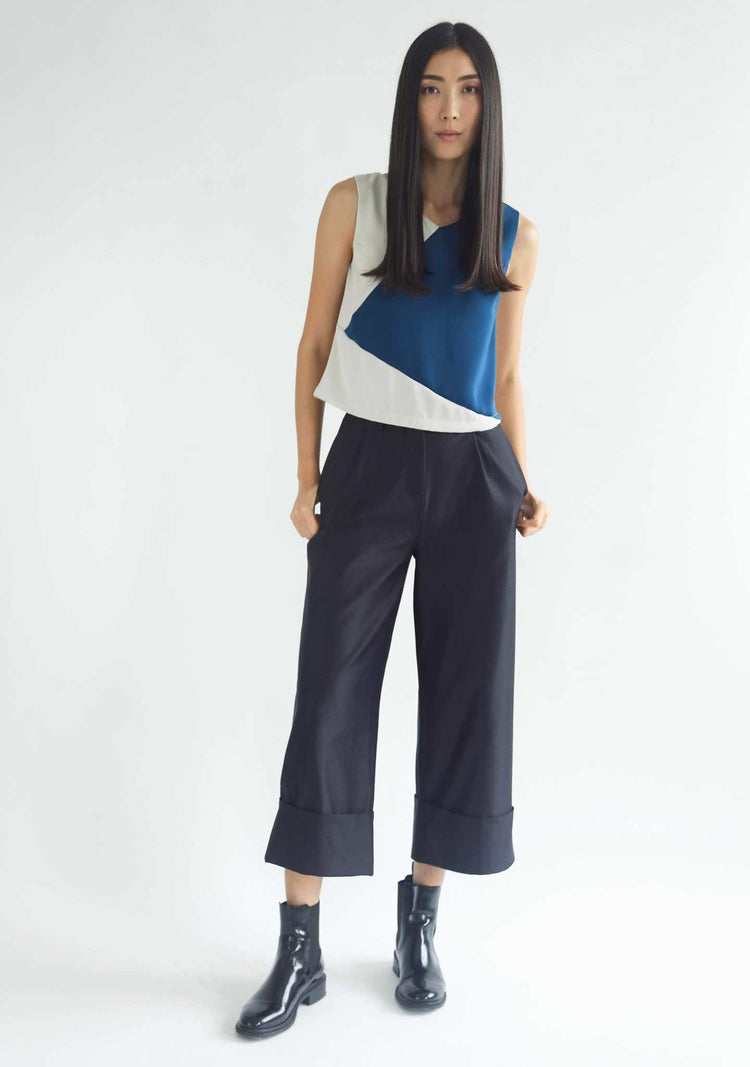 IRMA ANGLED TOP- PINEGREEN - SALIENT LABEL