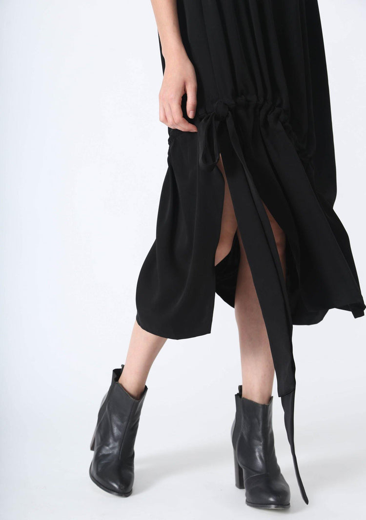 KAI MIDI DRAWSTRING DRESS - BLACK - SALIENT LABEL