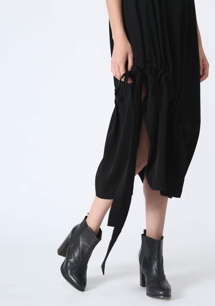 KAI MIDI DRAWSTRING DRESS - BLACK - SALIENT LABEL