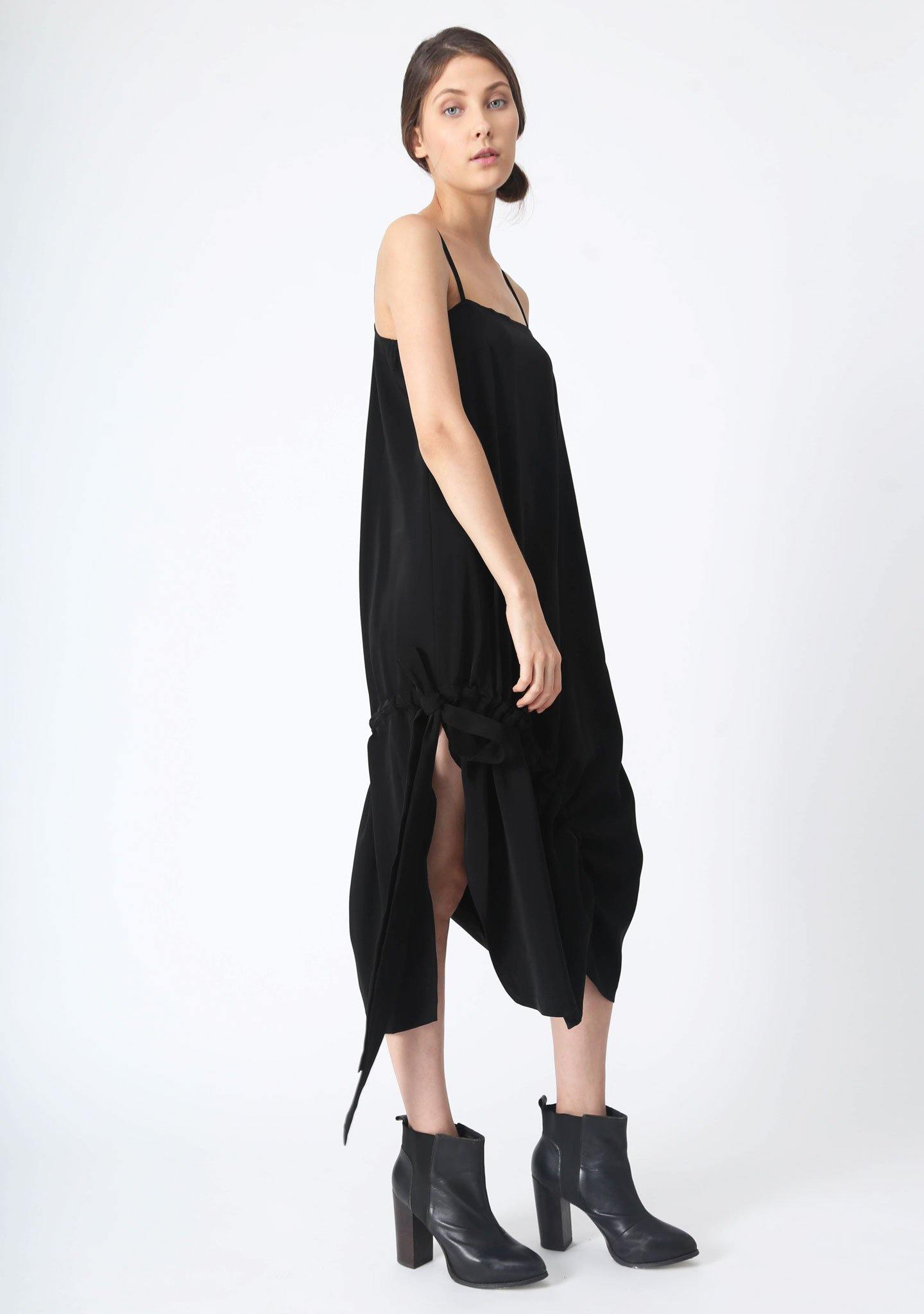 KAI MIDI DRAWSTRING DRESS - BLACK - SALIENT LABEL