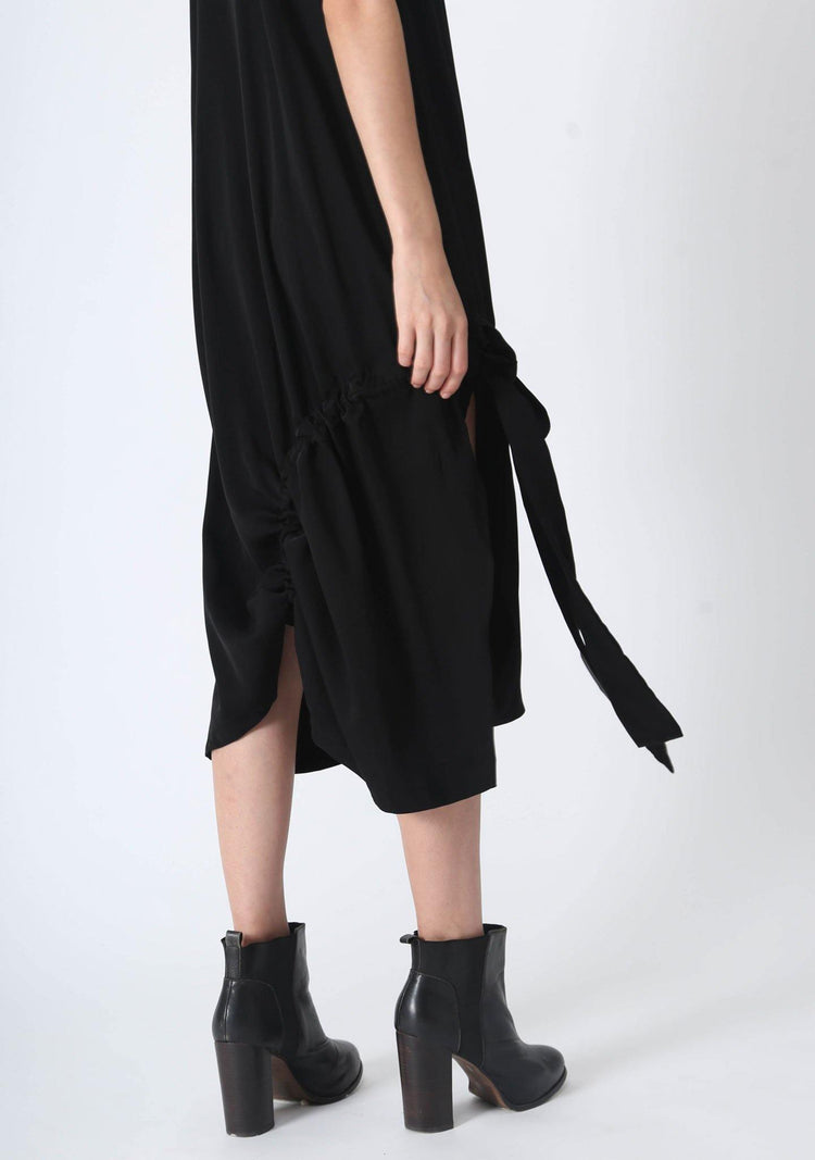 KAI MIDI DRAWSTRING DRESS - BLACK - SALIENT LABEL