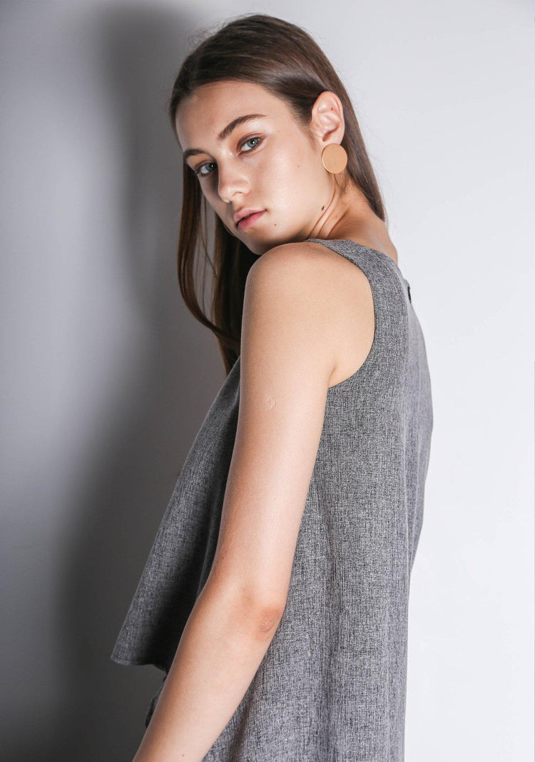 KETEL DIP BACK HEM TOP - GREY/BLACK - SALIENT LABEL