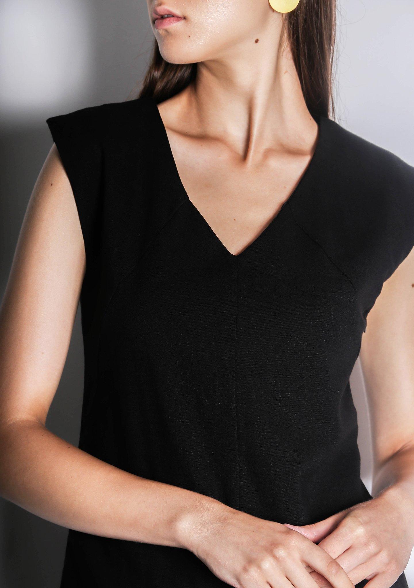 KIT TOP  - BLACK - SALIENT LABEL