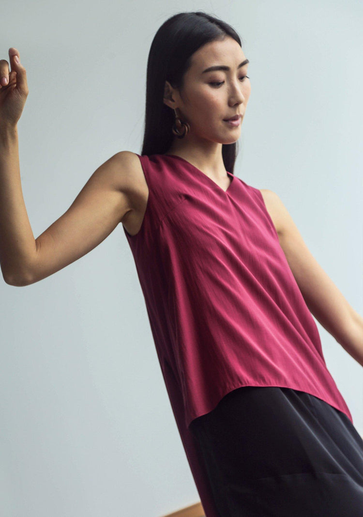 LEONARDA DRAPED BACK TOP - SALIENT LABEL