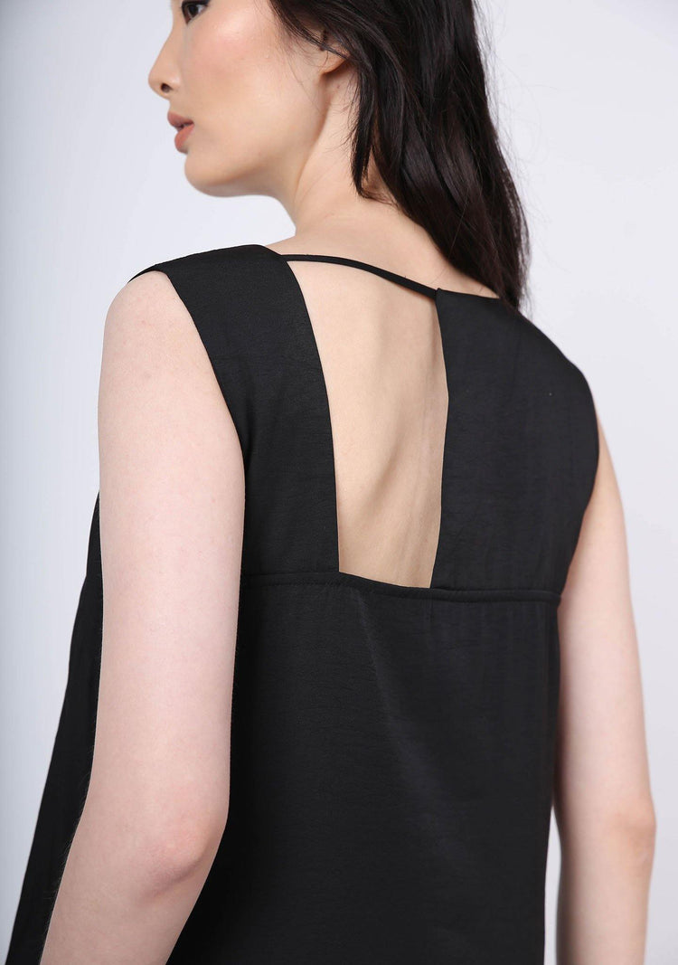 Liv Viscose Midi Dress - Tricorn Black - SALIENT LABEL