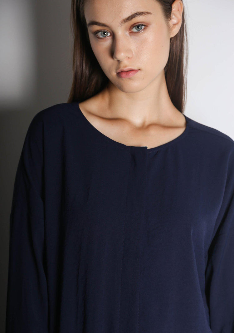 SONYA TOP - NAVY - SALIENT LABEL