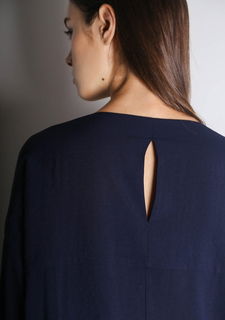 SONYA TOP - NAVY - SALIENT LABEL