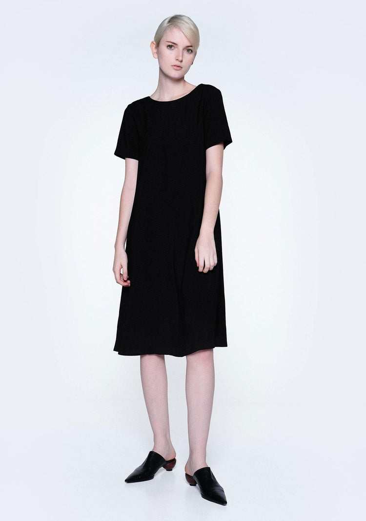 TARYN V-BACK SHORT SLEEVES MIDI DRESS - COAL - SALIENT LABEL